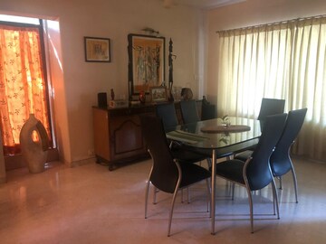 Living Room in 3 BHK Villa at Basant Garden – for Rent