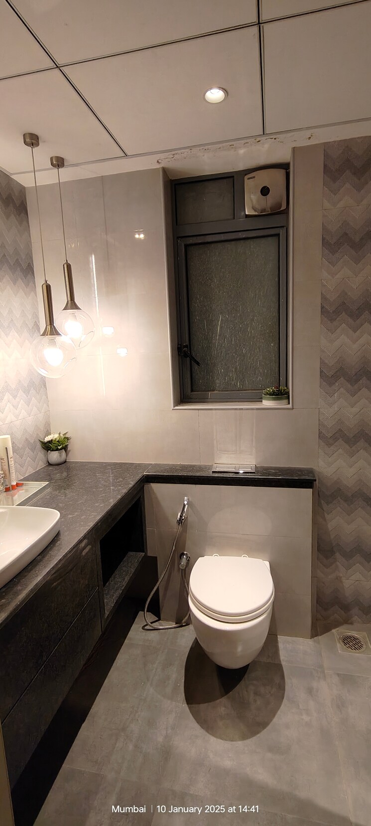 Bathroom, kalpataru-elitus 3 Bedroom 1022 Sq.Ft. Apartment In Mulund West Mumbai 8058235