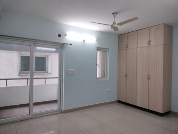 Room in 4 BHK Apartment at PWS 7 Hills, Narsingi – for Rent