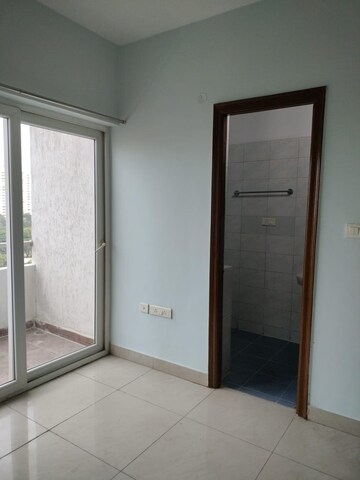 Room in 2 BHK Apartment at GHR Titania, Kondapur – for Sale