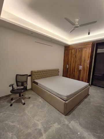 Bedroom in 3 BHK Apartment at Ansal Sushant Lok I, Sector 43 – for Rent