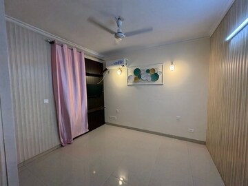 Room in 3 BHK Builder Floor at Sushant Lok 3, Sector 57 – for Sale