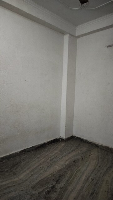 Room in 2 BHK Builder Floor at Ignou Road – for Rent