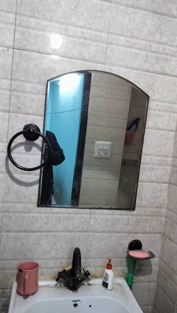 Bathroom in 2 BHK Builder Floor at Neb Sarai – for Rent