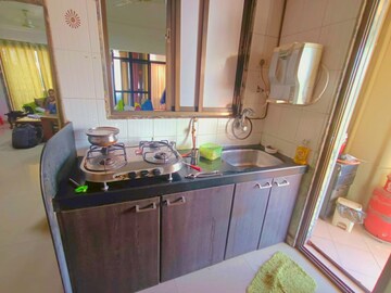 Kitchen in 3.5 BHK Apartment at Om Srishti, Kharghar – for Rent