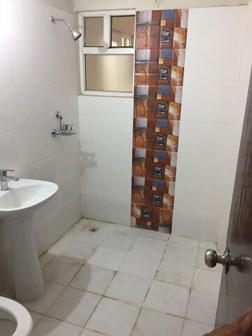 Bathroom in 3 BHK Apartment at SKA Metro Ville, Eta Ii Greater Noida – for Sale