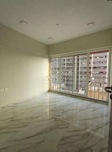 Room in 2 BHK Apartment at Sri Zynergy, Suman Nagar – for Rent
