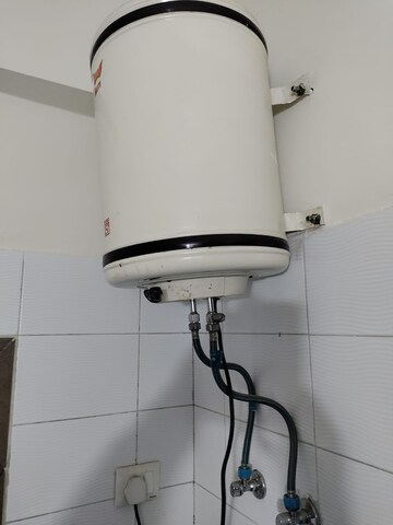 Bathroom in 1 BHK Apartment at M2K Aura, Sector 47 – for Rent