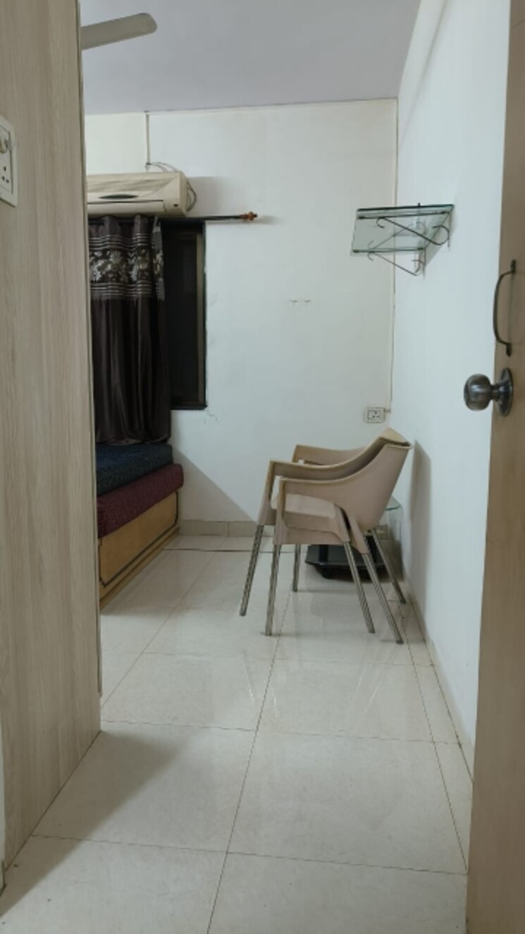 Bathroom, shiv-ganga-chs 1 Bedroom 550 Sq.Ft. Apartment In Santacruz East Mumbai 8058480
