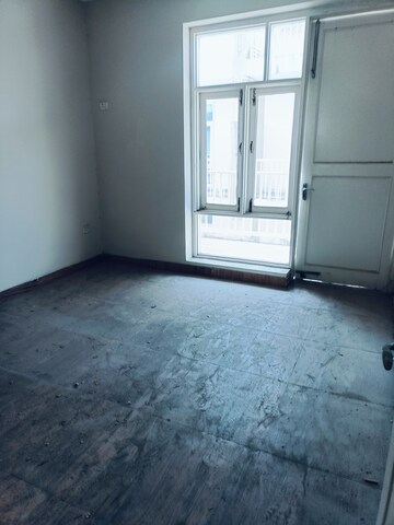 Room in 3 BHK Apartment at TDI The Retreat, Sector 89 – for Rent