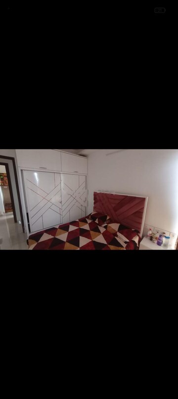 Bedroom in 2 BHK Apartment at Sunteck Avenue 2, Goregaon West – for Rent