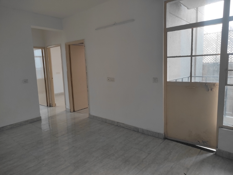 3 BHK 745 Sq.Ft. Apartment in Signature Solera Apartment