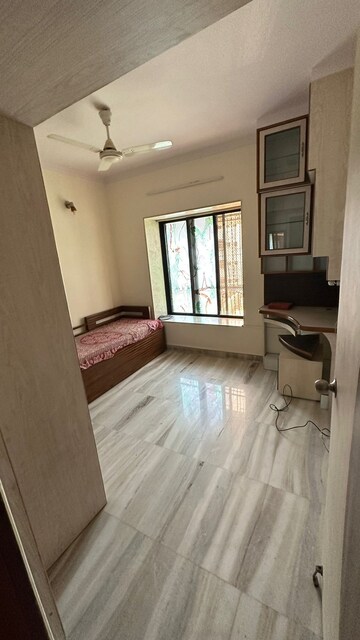Room in 2 BHK Apartment at Crescent Apartment Marol, Marol – for Rent