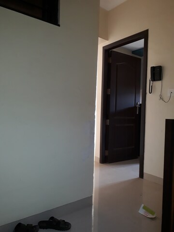 Furnished Amenities in 2 BHK Apartment at K Raheja Interface Heights, Malad West – for Sale