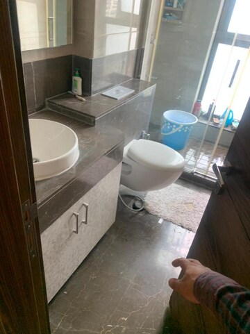 Bathroom in 3 BHK Apartment at M3M Golf Estate, Sector 65 – for Rent