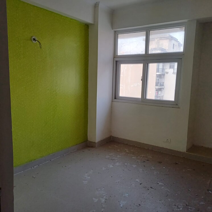 Room, amrapali-zodiac 2.5 Bedroom 1075 Sq.Ft. Apartment In Sector 120 Noida 8058582