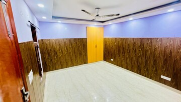 Bedroom in 1 BHK Builder Floor at Saket – for Rent