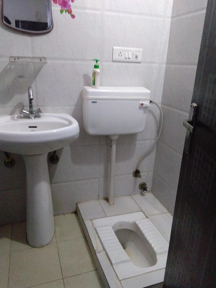 Bathroom, crc-sublimis 2 Bedroom 982 Sq.Ft. Apartment In Sector 1 Greater Noida Greater Noida 8058675