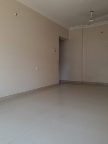 Room in 2 BHK Apartment at K Raheja Interface Heights, Malad West – for Sale