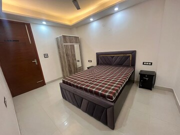 Bedroom in 2 BHK Apartment at Saket – for Rent