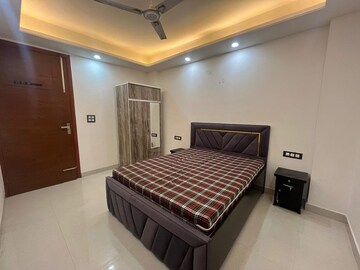 Bedroom in 2 BHK Apartment at Saket – for Rent