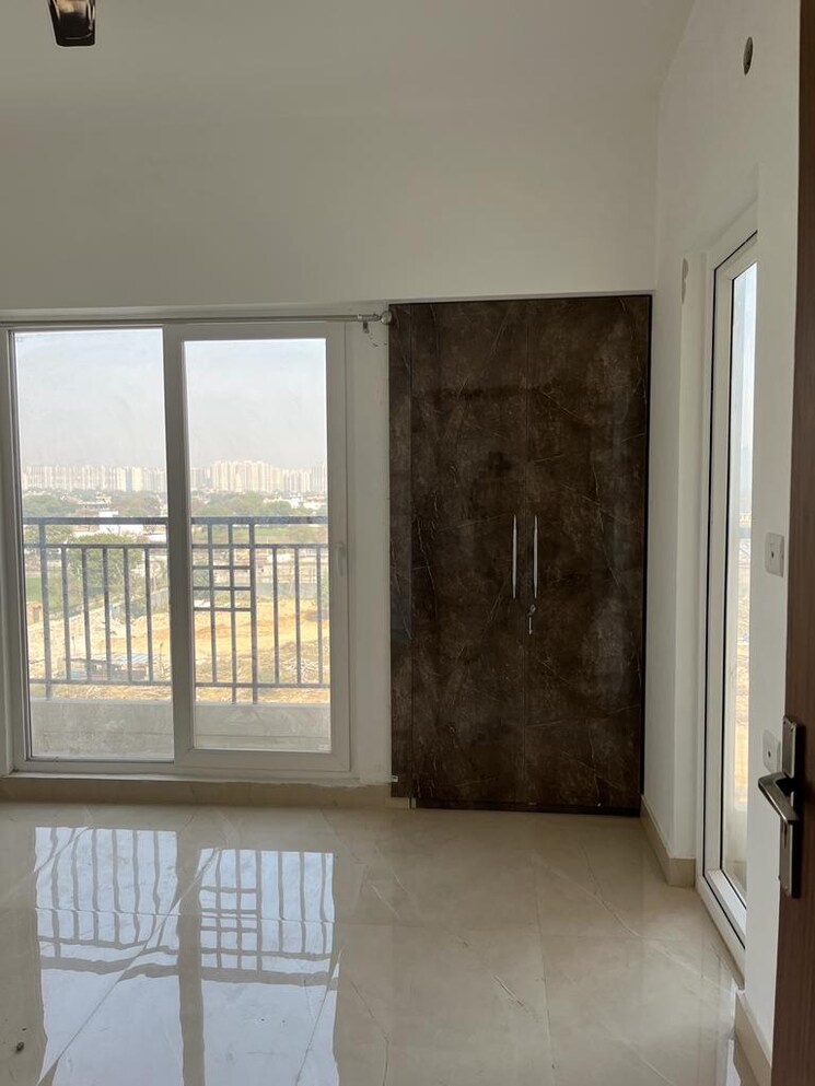 Room, stellar-one 2 Bedroom 895 Sq.Ft. Apartment In Sector 1 Greater Noida Greater Noida 8058729