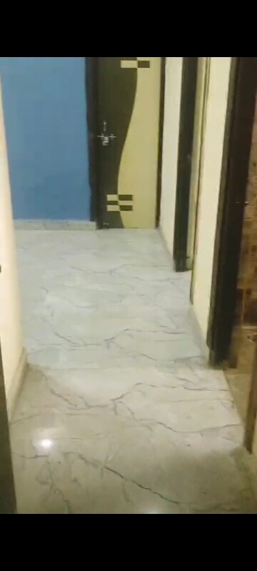 Room in 3 BHK Builder Floor at Gaur City 4th Avenue, Sector 4 Greater Noida – for Sale