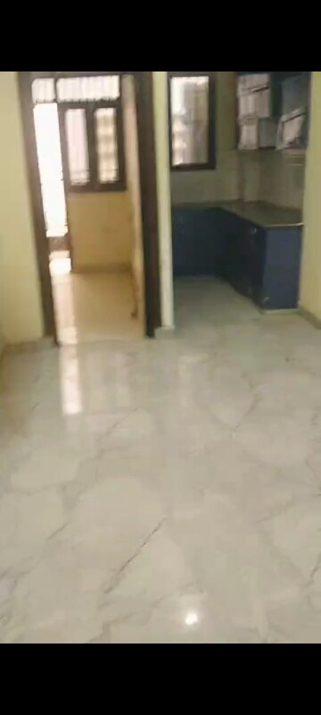 Room in 3 BHK Builder Floor at Gaur City 4th Avenue, Sector 4 Greater Noida – for Sale
