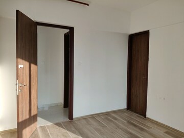 Master Bedroom in 2.5 BHK Apartment at The Wadhwa Atmosphere, Mulund West – for Sale