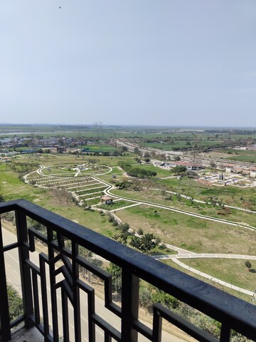 2 BHK Apartment For Sale in ACE Parkway, Sector 150
