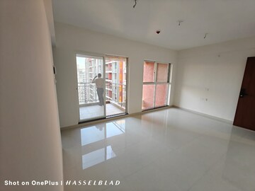 Room in 2 BHK Apartment at Pride Purple Park Astra, Hinjewadi – for Rent