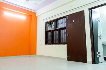 Room in 2 BHK Apartment at Surya Apartments Indira Nagar, Indira Nagar – for Rent