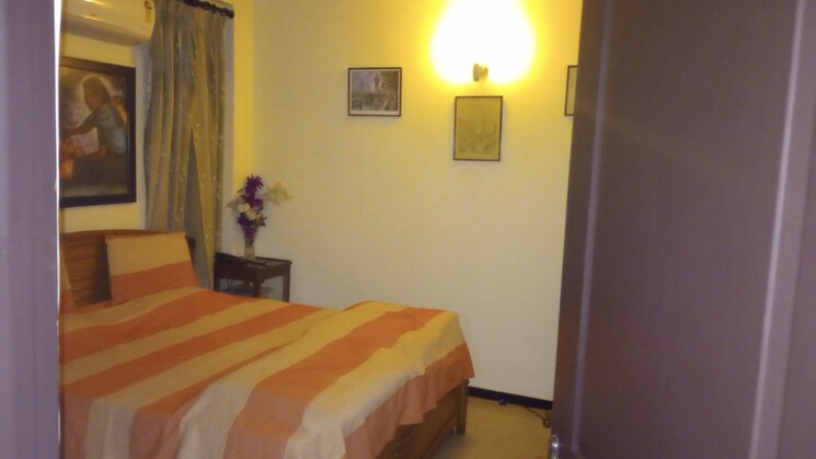 Bedroom, anand vihar 5 Bedroom 4200 Sq.Ft. Penthouse In Anand Vihar Ghaziabad 8058929