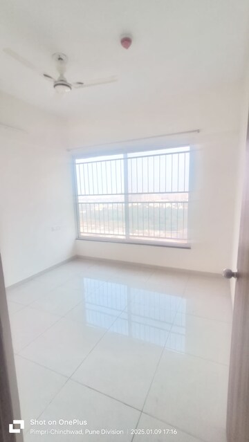 Room in 1 BHK Apartment at Kolte Patil Life Republic, Hinjewadi – for Sale