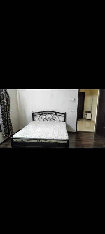 Bedroom in 2 BHK Apartment at Kumar Atman, Baner – for Rent