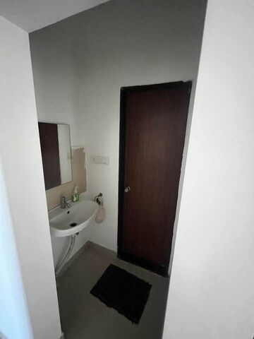 Room in 2 BHK Apartment at Dhanori – for Rent