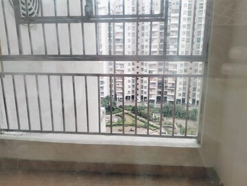 Balcony in 2.5 BHK Apartment at Supertech Ecociti, Sector 137 – for Rent