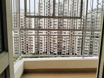 Balcony in 2.5 BHK Apartment at Supertech Ecociti, Sector 137 – for Rent