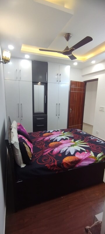 Bedroom in 3.5 BHK Apartment at Jaypee Greens Kosmos, Sector 134 – for Rent