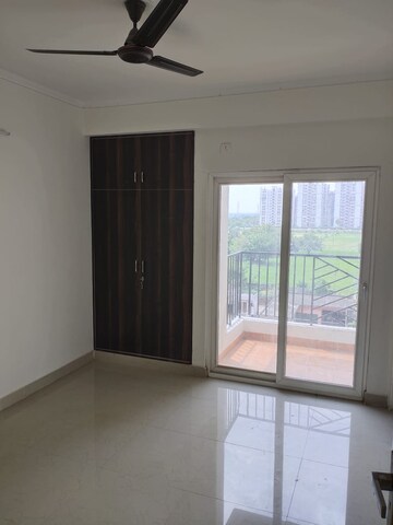 Room in 2.5 BHK Apartment at Eureka Diya Green City, Raj Nagar Extension – for Rent