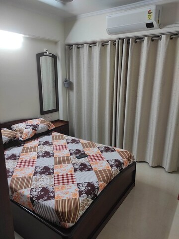 Bedroom in 2 BHK Apartment at Bandra West – for Rent