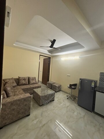 1 BHK Builder Floor For Rent in Saket