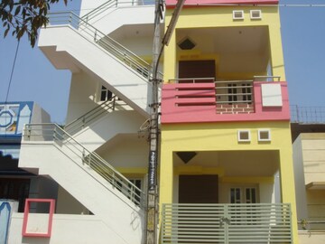 Staircase in 1 BHK Independent House at Sector 14 – for Rent