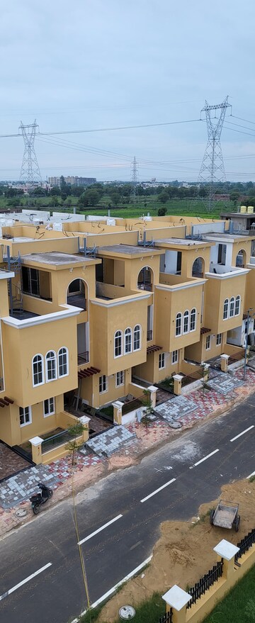 4 BHK Villa – Exterior View View at Mansarovar Extension - for Sale