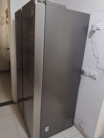 Building Lobby in 3 BHK Apartment at Sector 47 – for Rent