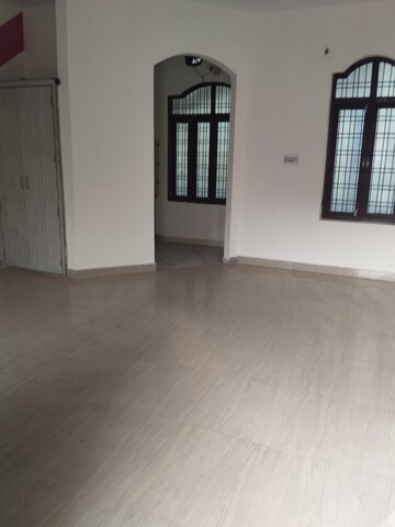 Room in 2 BHK Independent House at Kamta – for Rent