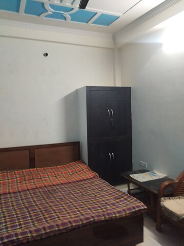 Furnished Amenities in 2 BHK Independent House at Kamta – for Rent