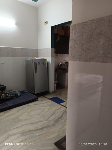 Bedroom in 2 BHK Builder Floor at Spire Wood, Sector 46 – for Rent