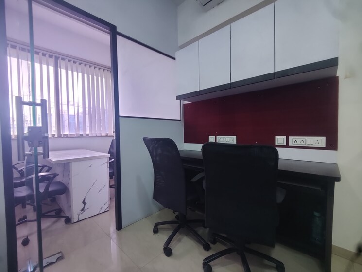 Team Area, knox-plaza Commercial Office Space 270 Sq.Ft. In Malad West Mumbai 8059247