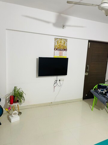 Furnished Amenities in 1 BHK Apartment at Venkatesh Graffiti, Keshav Nagar – for Rent